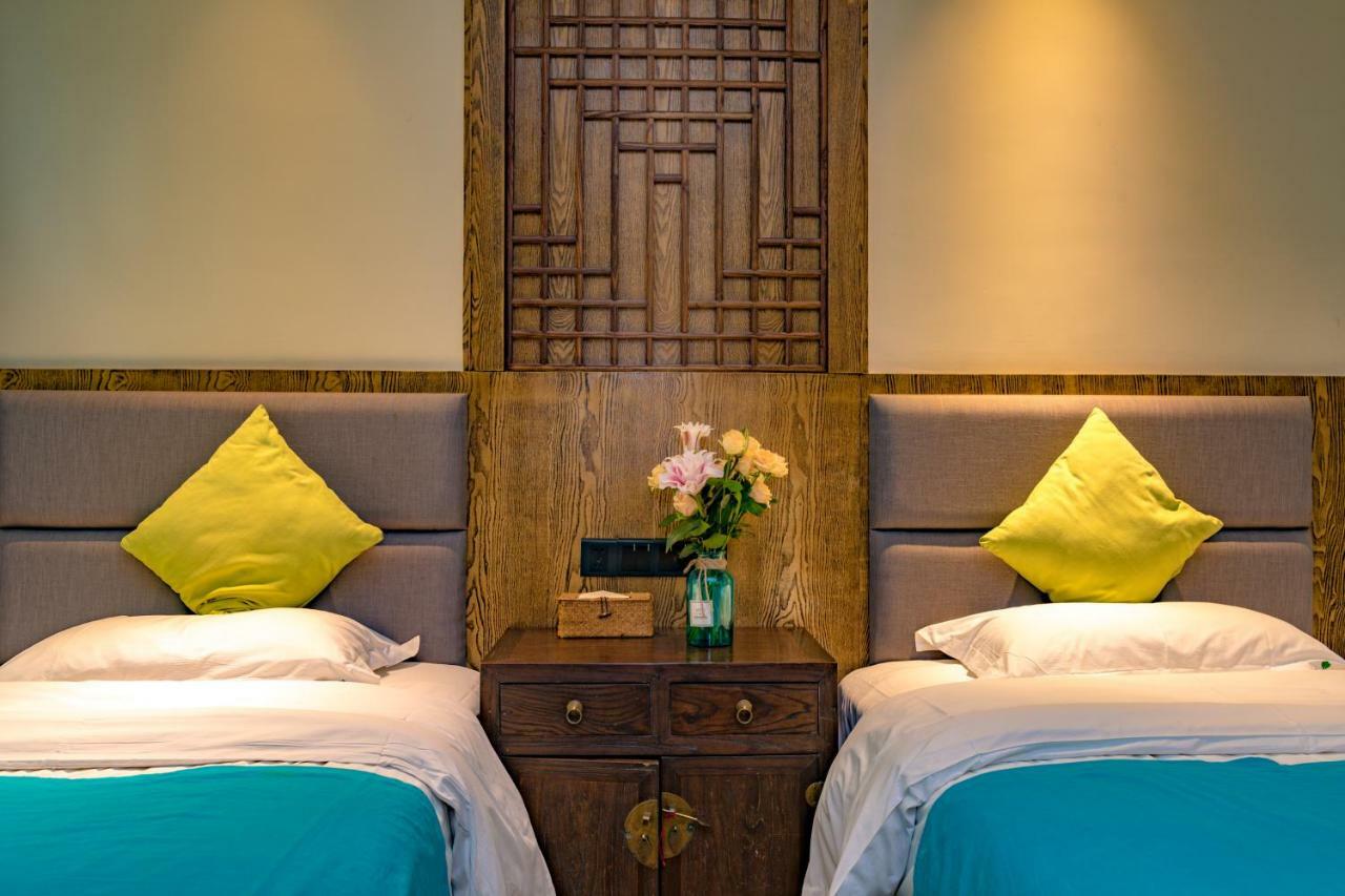 Yangshuo Moonlit Sky Resort Exterior photo
